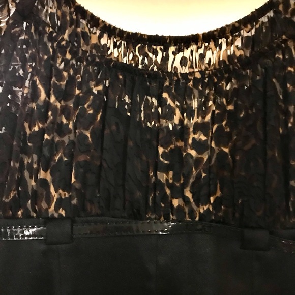 TAHARI Dress. Stunning Dress for Work or a Night Out High Waisted Black Satin - Picture 11 of 12